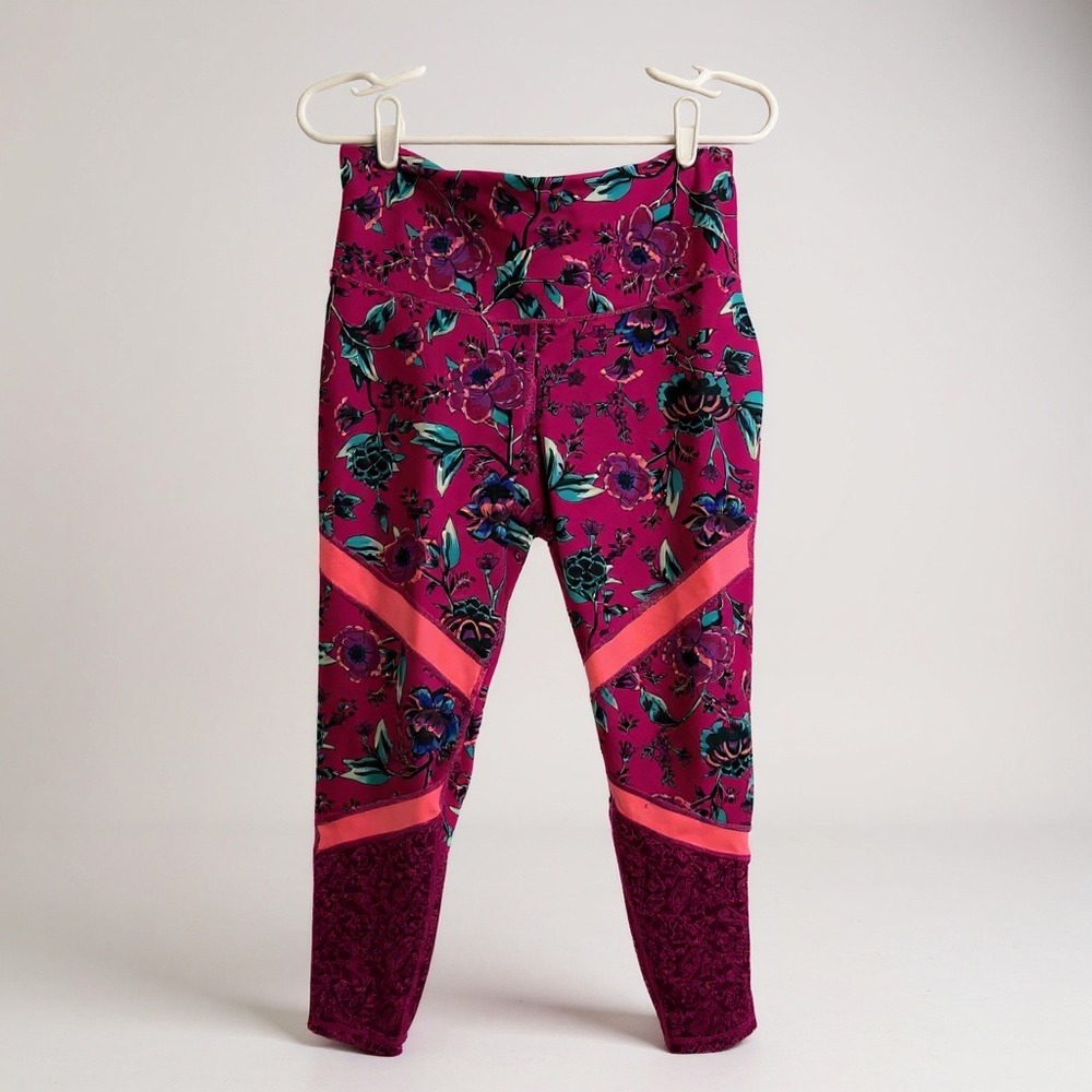 Old Navy Active Floral Print Go Dry Leggings Women's L Pink Blue Green